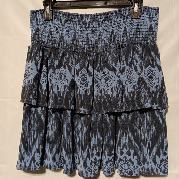 Cato EUC Women's Skirt, Dusty & Midnight Blue Pattern, Size Medium - Picture 6 of 6